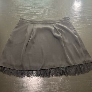 Gap- black a line skirt- lace bottom- lined- with pockets black Sz 8 side zip